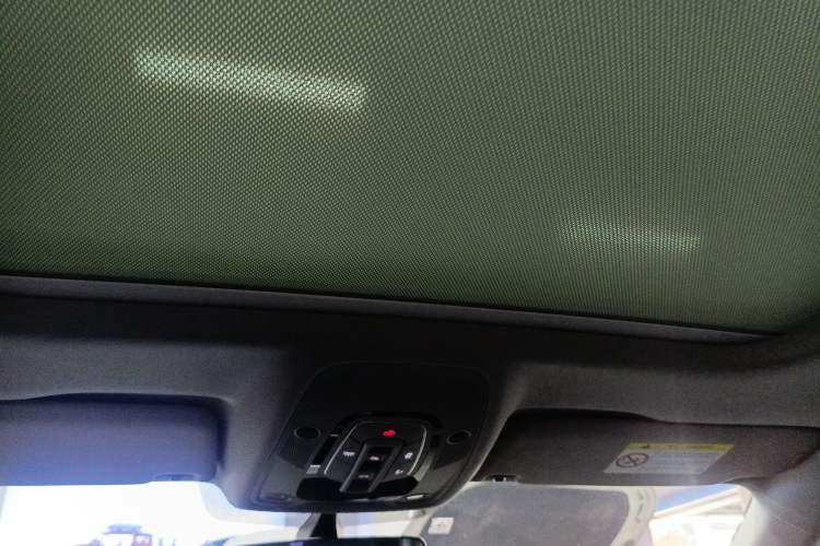 Used Audi A4L 2019 40 TFSI Fashion Edition China VI Emission Standard Headliner