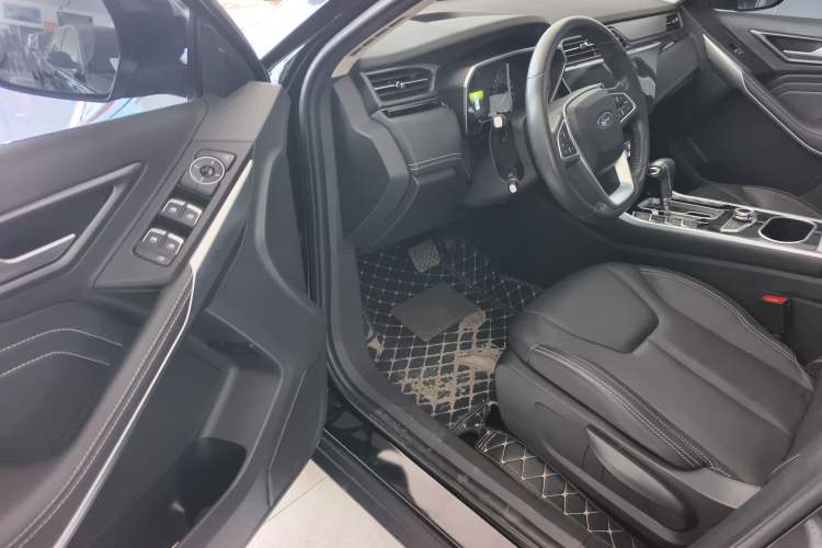 Used Ford Territory 2019 EcoBoost 145 CVT Platinum Edition China VI compliant Driver Seat