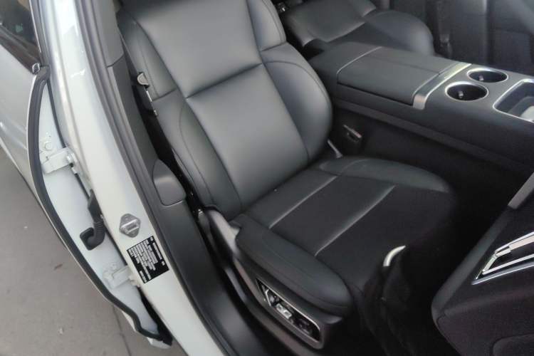 Used Li Auto L7 2023 Air model
