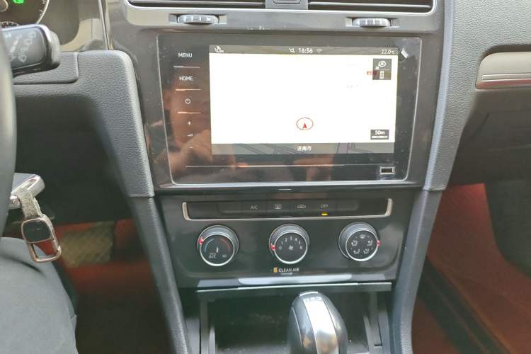 Used Volkswagen Golf 2020 200TSI DSG Comfortable and Ambitious Edition Audio And AC Panel