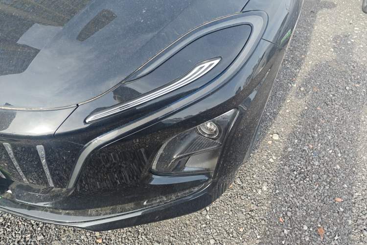 Used Hongqi E-QM5 2021 Online Booking Charging Basic Edition 5 Seats