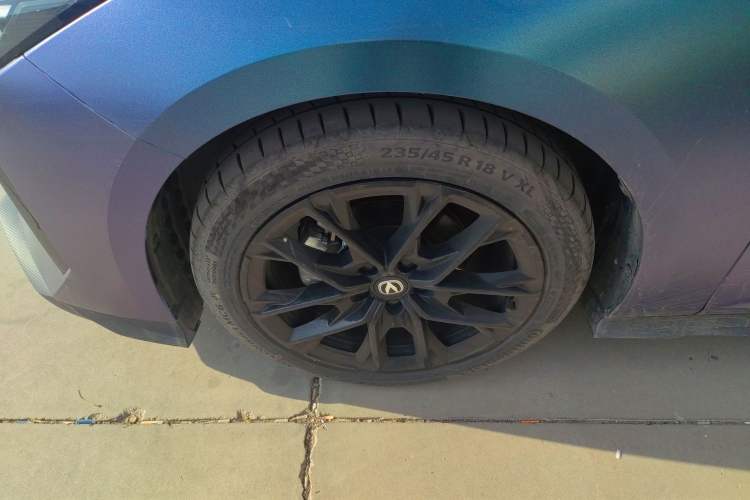 Used Changan UNI-V 2024 1.5T Prestige Edition
