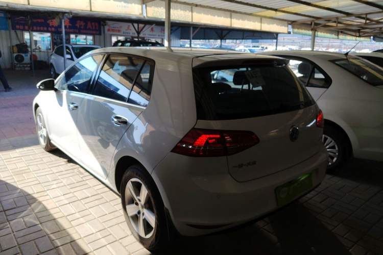 Used Volkswagen Golf 2015 1.6L Automatic Comfort Model