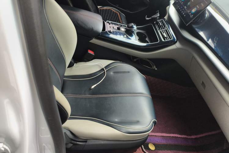 Used BYD Qin PLUS 2021 EV 500KM Luxury Model
