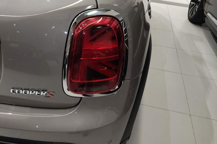 Used MINI 2022 Revised 2.0T COOPER S CABRIO Sidewalk