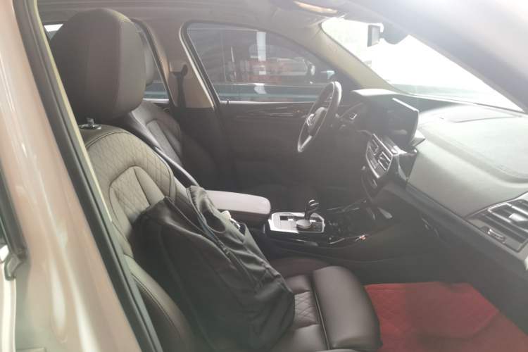 Used BMW X3 2022 xDrive25i M Sport Package Right Front Seat