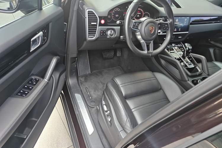 Used Porsche Cayenne 2019 Cayenne 3.0T Driver Seat