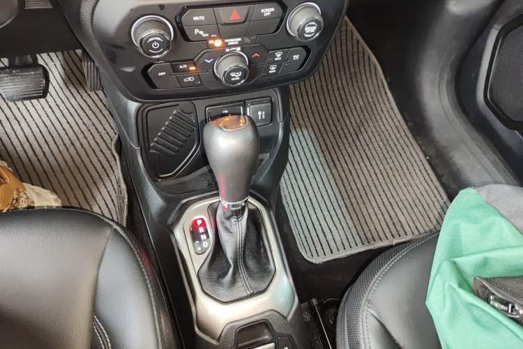 Used Jeep Renegade 2019 220T Automatic Elite Edition