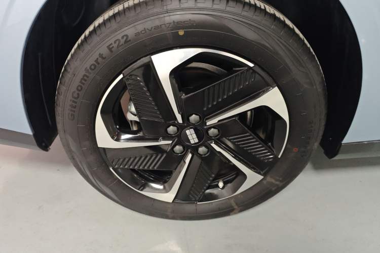 Used Geely Galaxy L6 2025 EM-i 140km Starship Edition