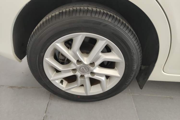 Used Nissan Tiida 2021 1.6L CVT Smart Drive Edition
