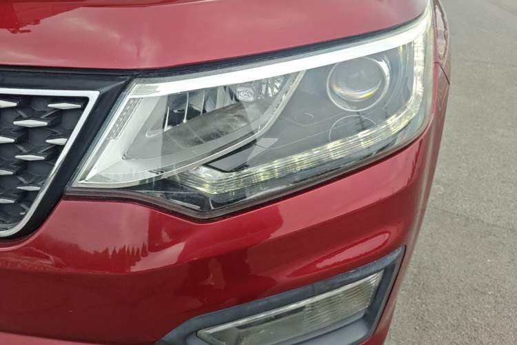 Used CHANGAN OSHAN CX70 2017 CX70T 1.5T Automatic Zunqing Edition
