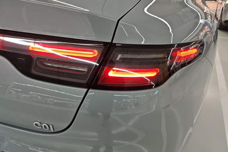 Used Leapmotor C01 2024 Range-Extended 316 Deluxe Edition Right Rear Taillight