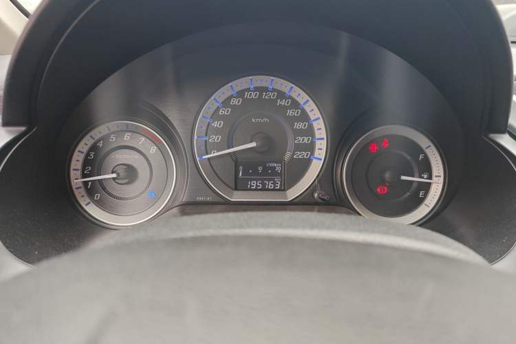 Used Honda City Classic 2012 1.5L manual Elite Edition