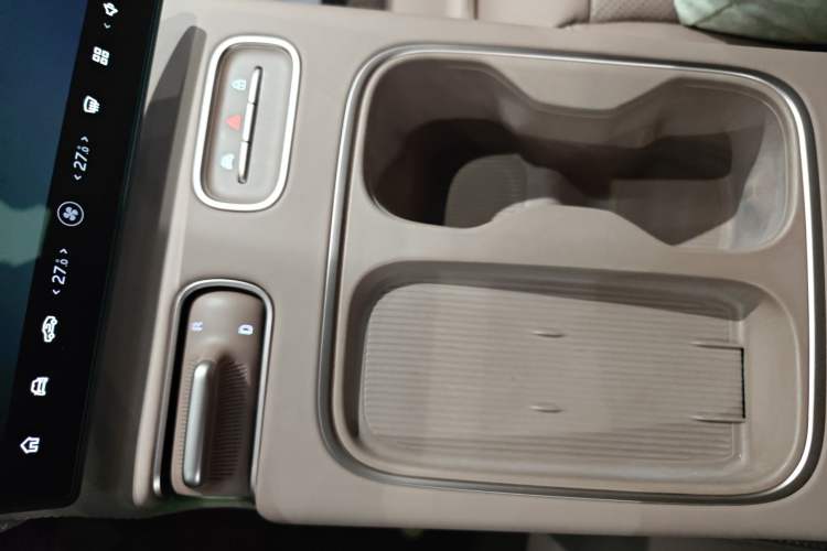 Used Nio EC6 2023 75 kWh
