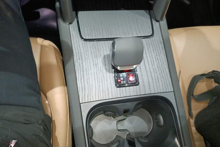 Used Land Rover Discovery Sport 2024 Luxury Custom Edition