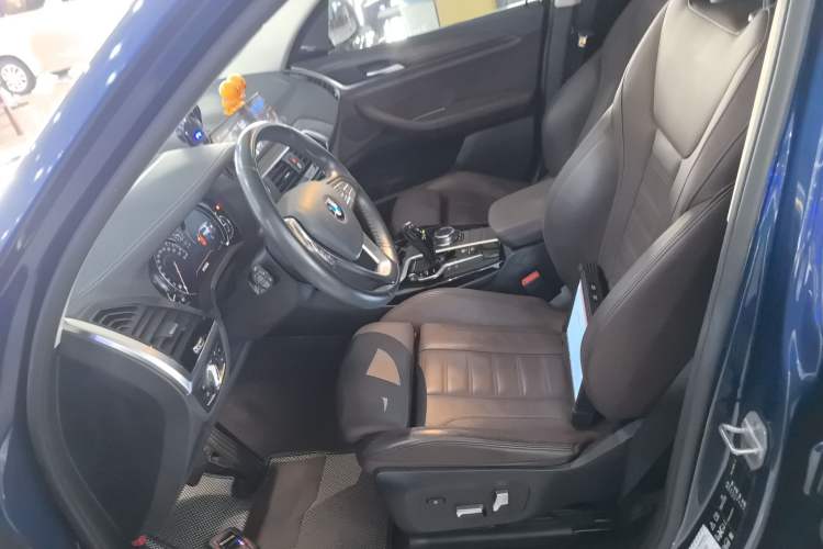 Used BMW X3 2018 xDrive28i Luxury Package China VI Emission Standard
