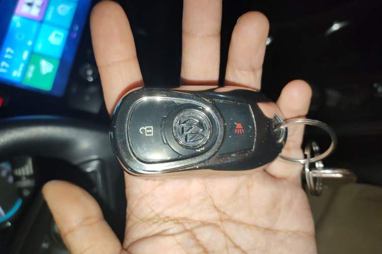 Used Buick Envision 2016 20T Two-Wheel Drive Leading Version Vehicle Key