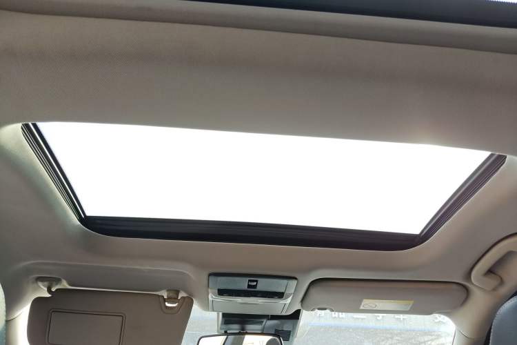 Used Nissan Teana 2021 2.0L XL Upper AD1 Smart Drive & Navigation Edition Headliner