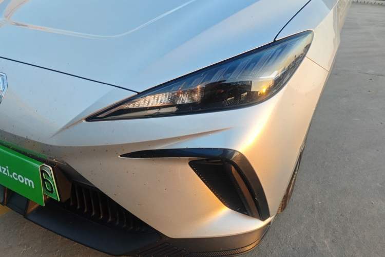 Used MG 4 EV 2023 415 km Range Sea-Faring Champion Edition Left Front Headlight