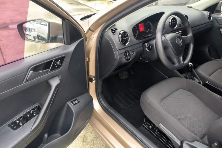 Used Volkswagen Jetta 2017 1.5L Automatic Fashion Model