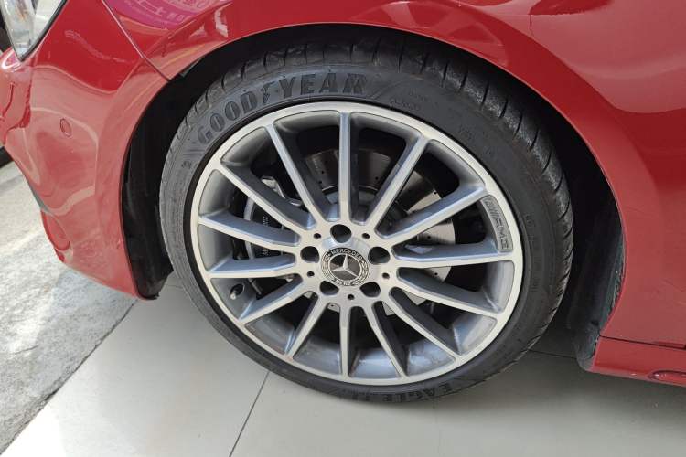 Used Mercedes-Benz CLA 2019 CLA 220 4MATIC
