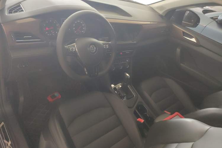 Used Volkswagen Tharu 2019 330TSI Four-Wheel Drive Luxury Edition China VI Standard