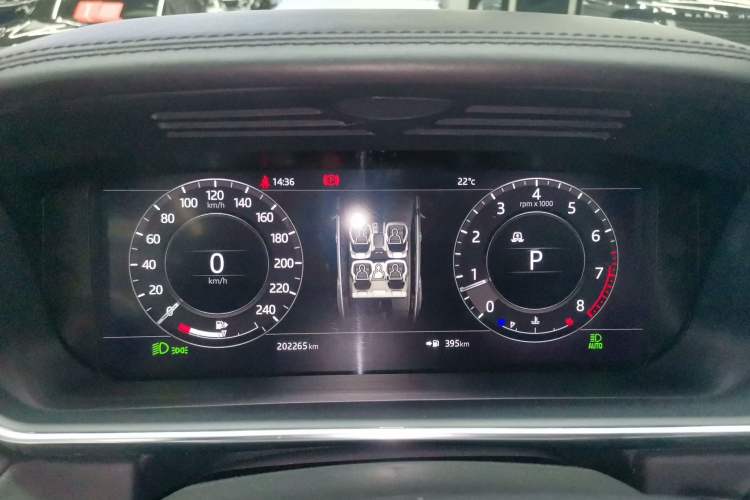 Used Land Rover Range Sport 2018 3.0 SC V6 HSE DYNAMIC Instrument Cluster