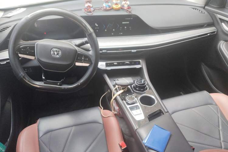 Used CHANGAN Eado 2022 PLUS Blue Whale NE 1.4T GDI DCT Prestige Edition
