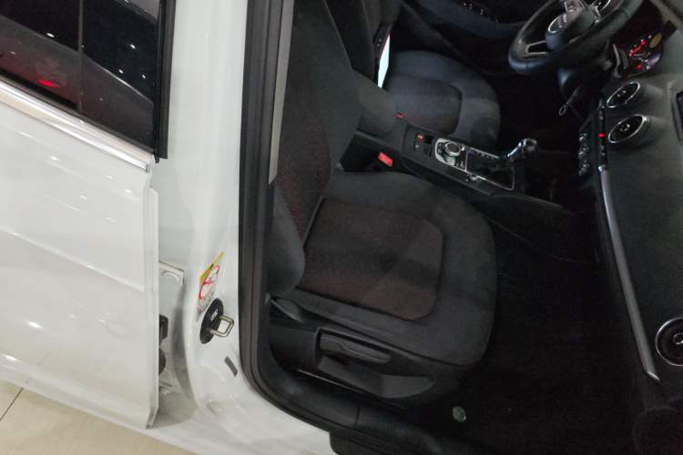 Used Audi A3 2020 Restyled Sportback 35 TFSI Entry-Level China VI Emission Standard