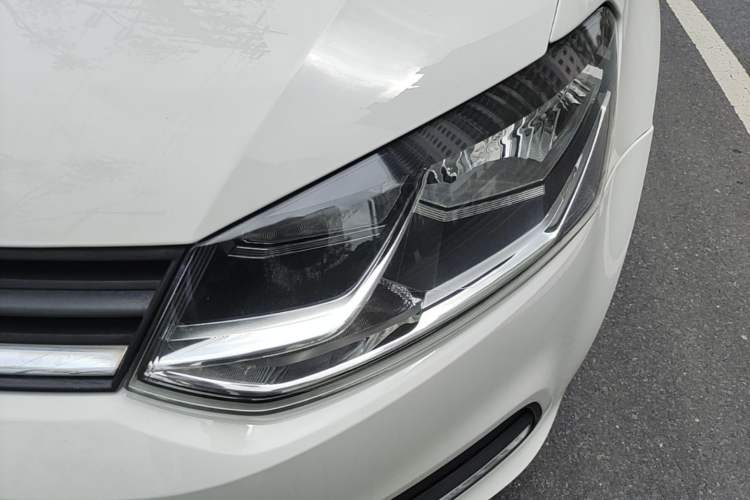 Used Volkswagen Polo 2016 1.6L Automatic Comfort Model Left Front Headlight