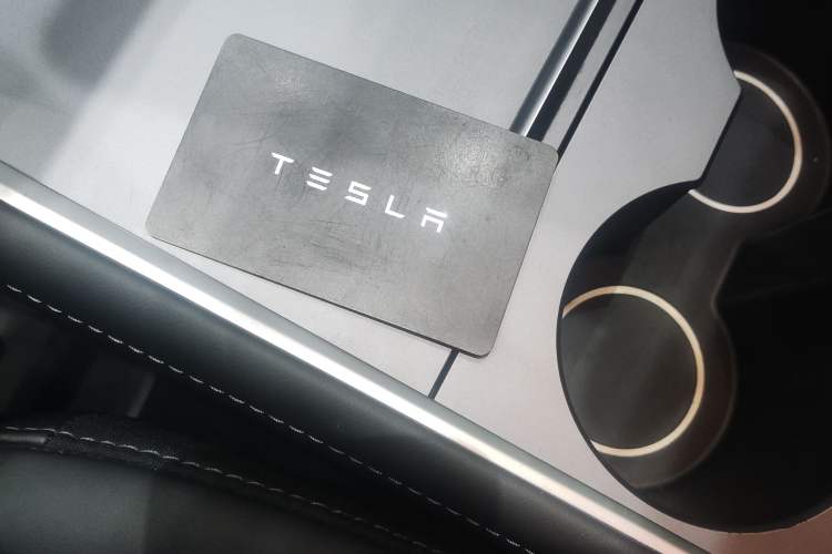 Used Tesla Model 3 2022 Rear-Wheel-Drive Version
