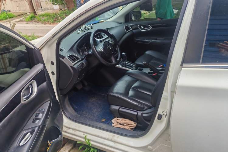 Used Nissan Sylphy 2019 1.6XV CVT Smart Connect Luxury Edition China VI Standard
