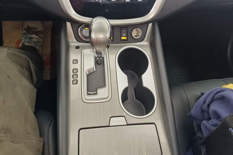 Used Nissan Murano 2017 2.5L XL Two-Wheel Drive Smart Edition