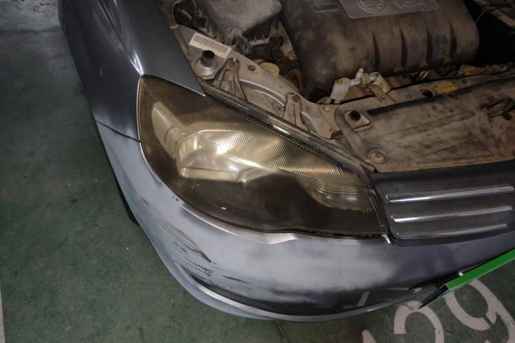 Used FAW Weizhi V5 2012 1.5L Manual Entry-Level Trim
