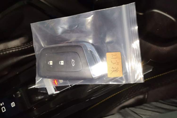 Used Baojun RC-5 2020 RC-5W 1.5T CVT Smart Luxury Edition
