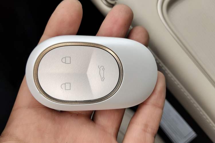 Used Nio ES6 2024 75 kWh