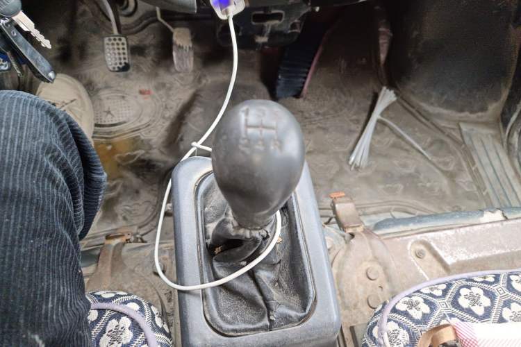 Used Wuling Zhiguang 2010 1.0L New Version Practical Short-Body L2Y