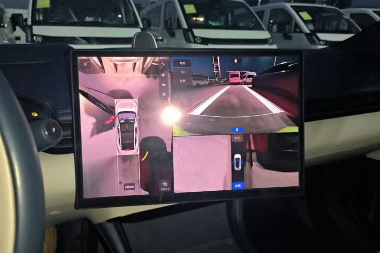 Used Zeekr 007 2024 Rear-Drive Enhanced Version 75 kWh Audio And AC Panel