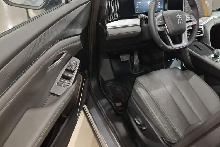 Used BYD Song L DM-i 2025 Intelligent Driving Version 112 km Leading Trim