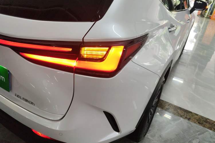 Used Lexus NX 2023 350h Front-Wheel-Drive Xinchichi Version