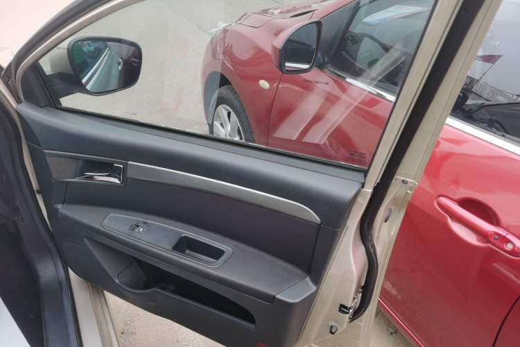 Used Roewe 350 2014 1.5L Automatic Xunda Edition