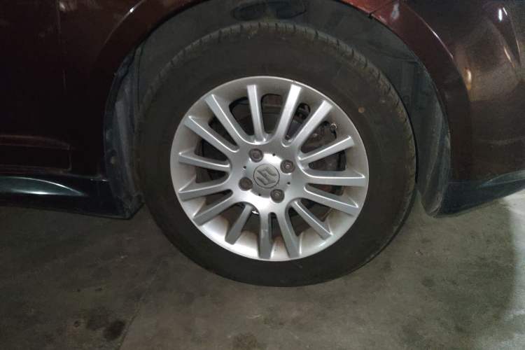 Used Suzuki Swift 2011 1.5L Manual Sport Audiovisual Edition Right Front Wheel Hub