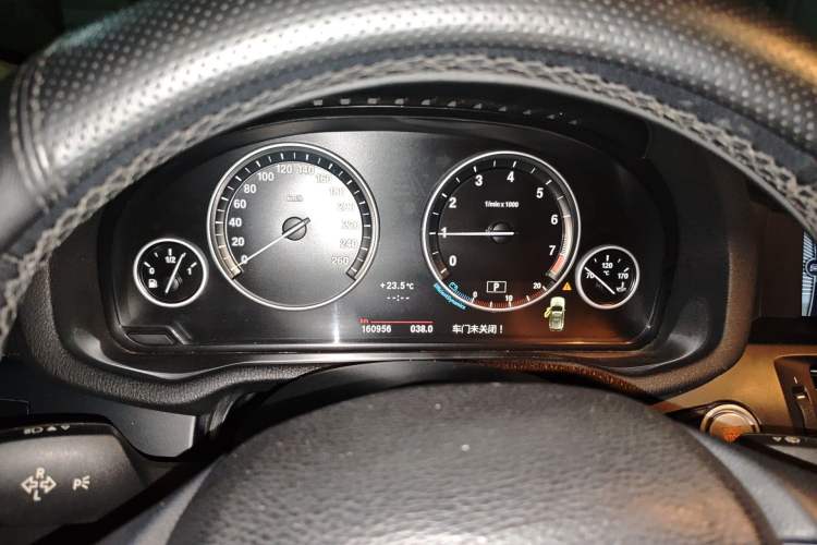 Used BMW X3 2011 xDrive28i Luxury Model
