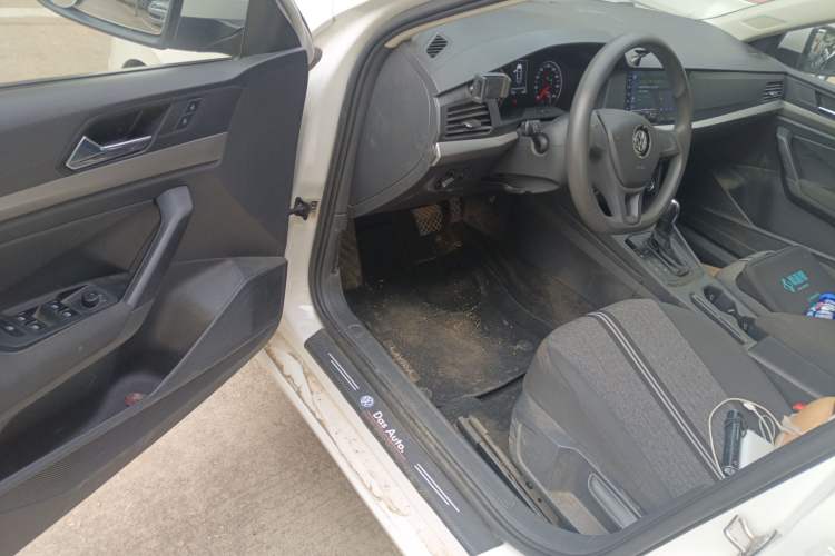 Used Volkswagen Lavida 2019 1.5L Automatic Fashion Edition China VI
