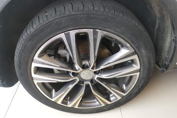 Used BYD Tang 2018 2.0T Automatic SmartConnect Prestige 7-Seater China V Standard