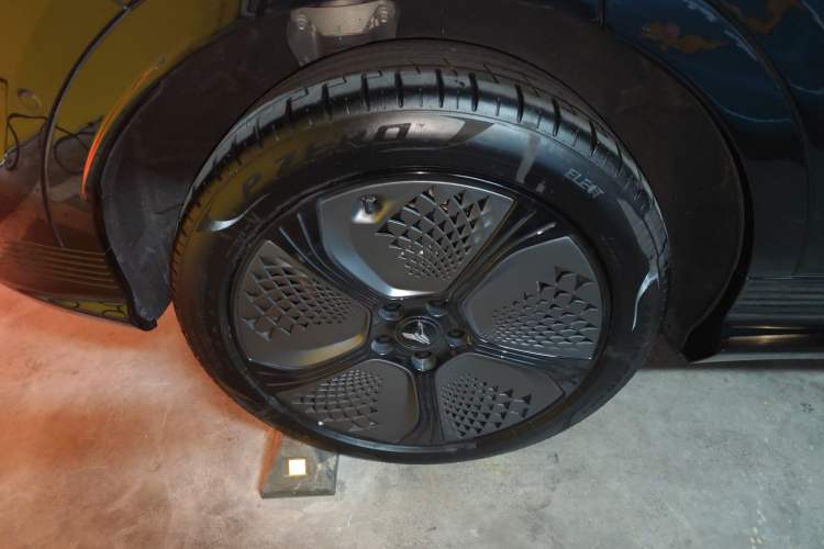 Used VOYAH COURAGE 2024 Four-Wheel Drive Global Edition