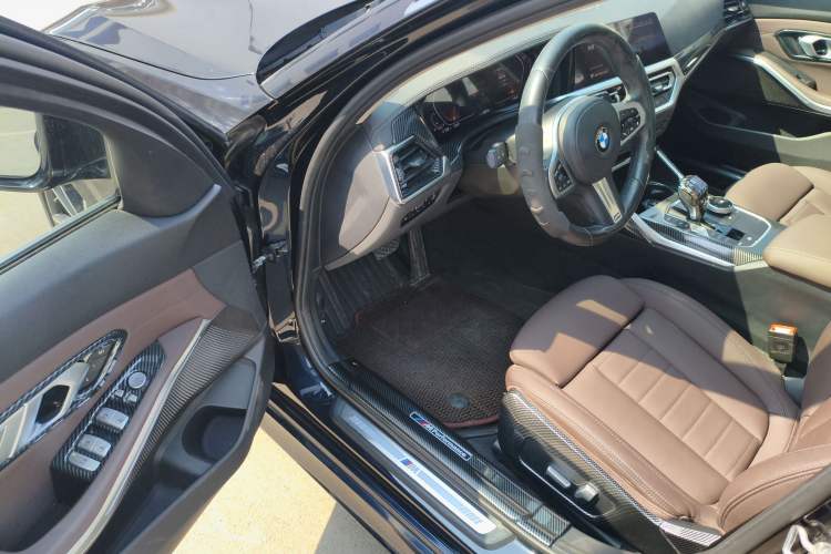 Used BMW 3 Series 2021 Second Facelift 325Li M Sport Package
