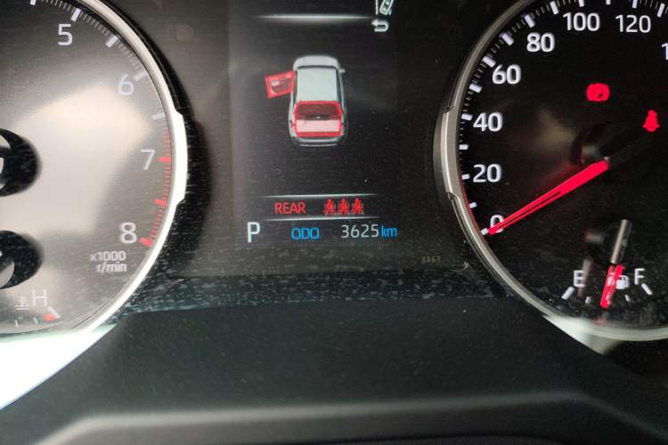 Used Toyota Wildlander 2024 2.0L CVT Two-Wheel Drive Leading Edition
