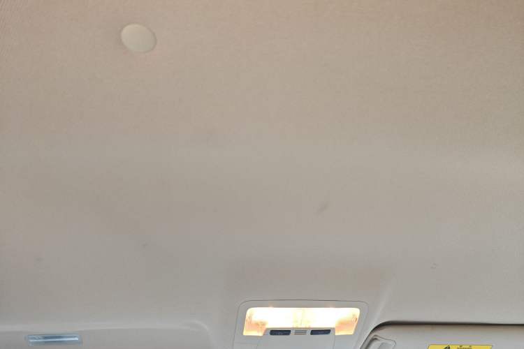 Used Toyota Highlander 2015 2.0T Four-Wheel Drive Elite Edition 7-Seater
