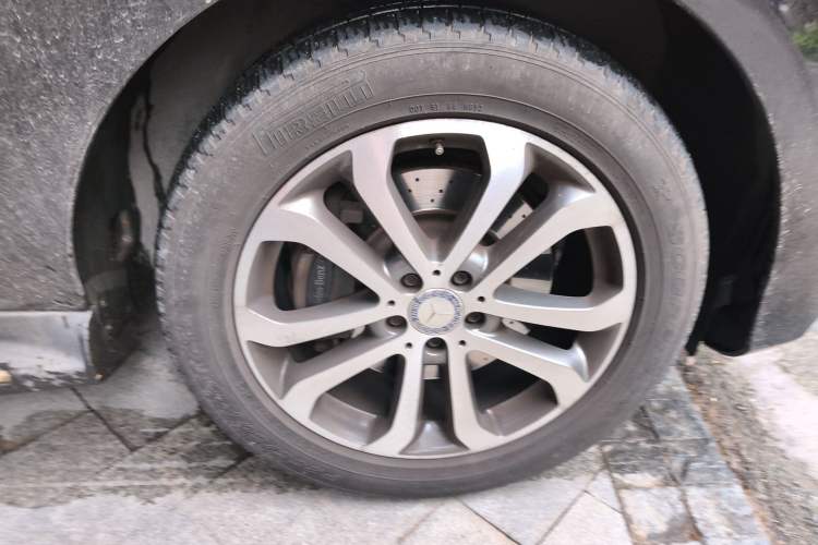 Used Mercedes-Benz GLE 2016 GLE 300 d 4MATIC
